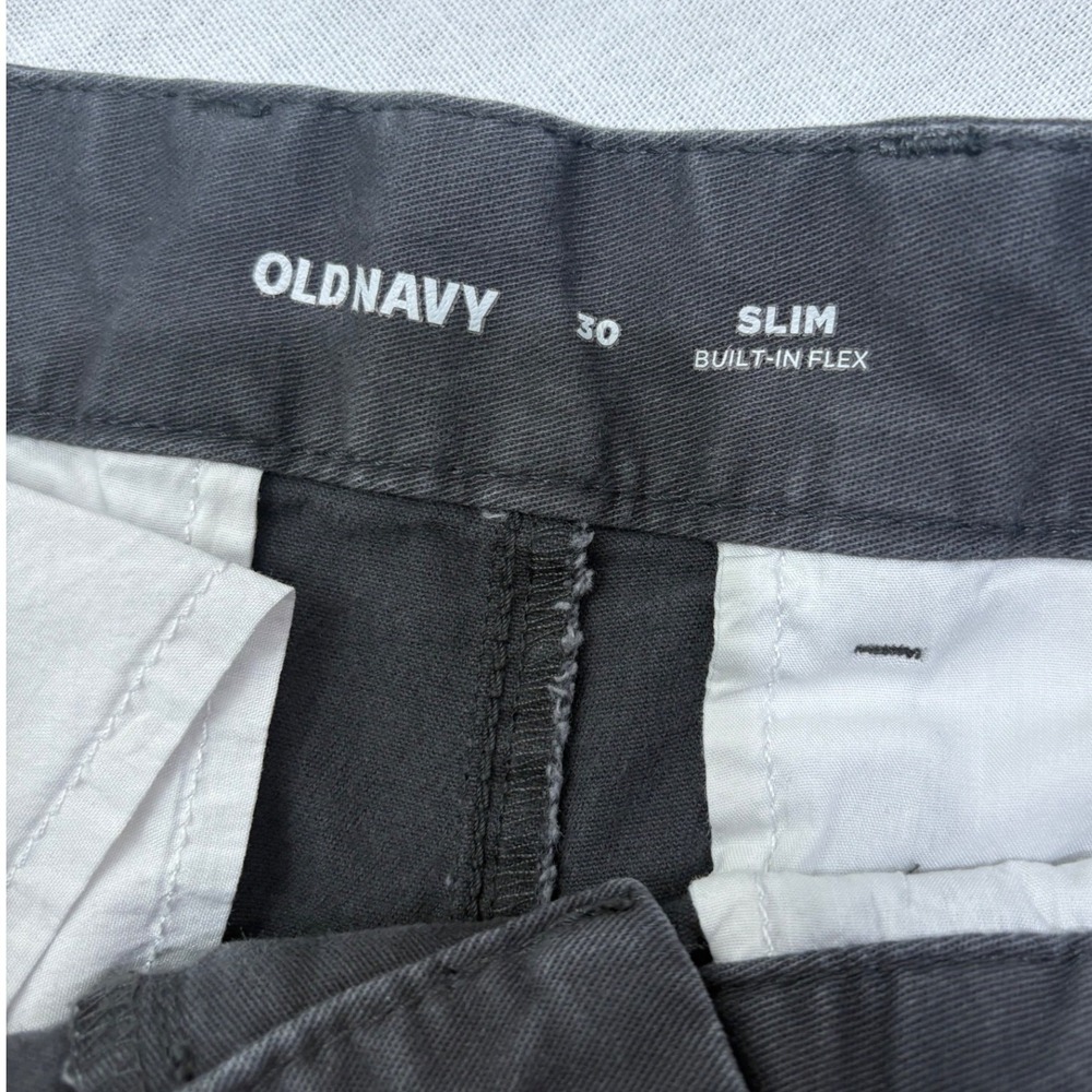 Old Navy Men Slim Built In Flex Charcoal Gray Chino Flat Front Shorts Size 30 - Picture 3 of 4